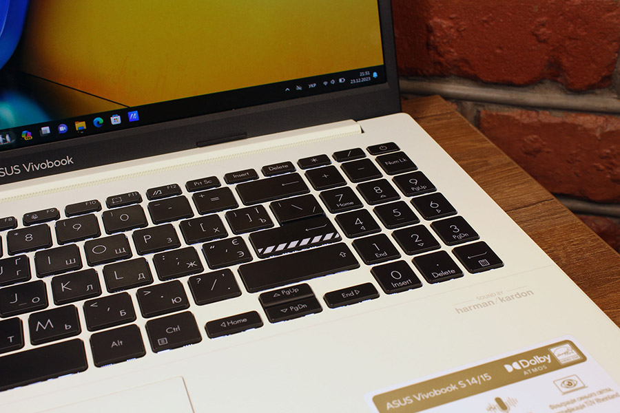 ASUS Vivobook S 15 OLED (K5504)